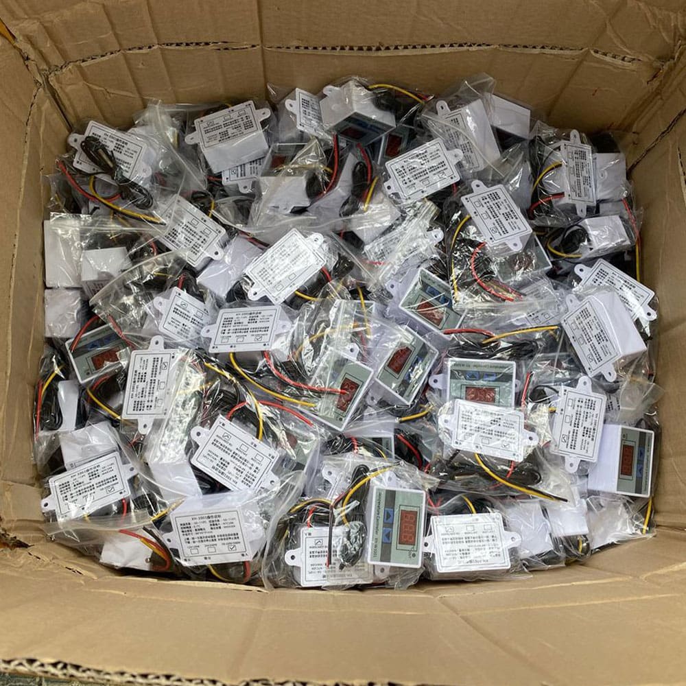 XH-W3001 Digital Temperature Controller